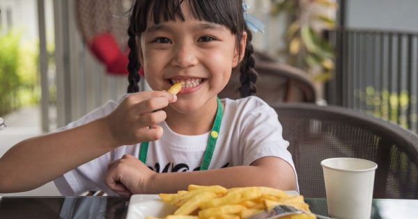Kids Eat Free & Free Friday Activities at Meriton Pagewood